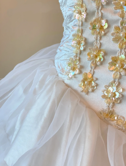 Elegant White Puff Short Sleeve Sweetheart Gold Beaded Bodice Multi-Layer Ruffle Long A Line Ball Gown Prom Dress AD1025