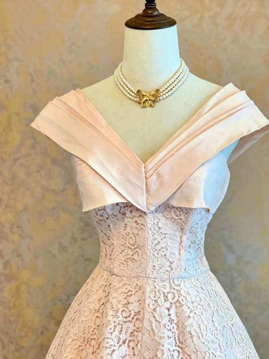 Chic Blush Pink Off The Shoulder V Neck Floral Lace Long A-Line Short Homecoming Dress AD1099