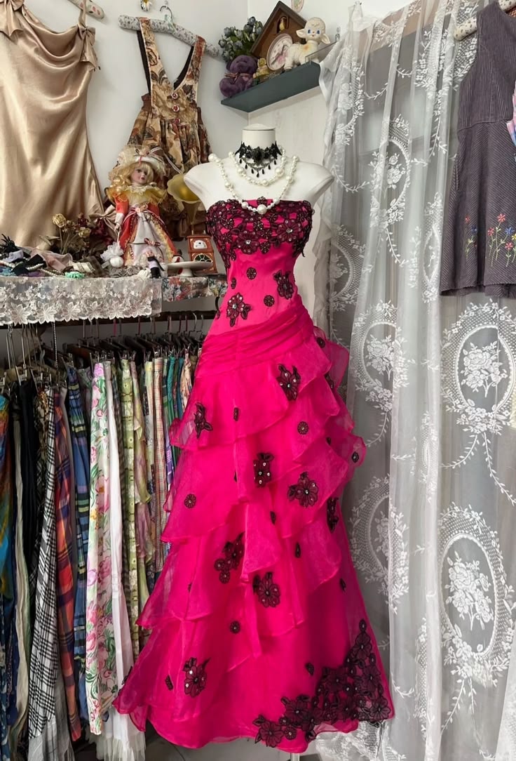 Striking Hot Pink Strapless Sequin Lace Floral Appliques Ruched Waist Tiered Organza Ruffle Skirt Mermaid Long Prom Dress AD1128