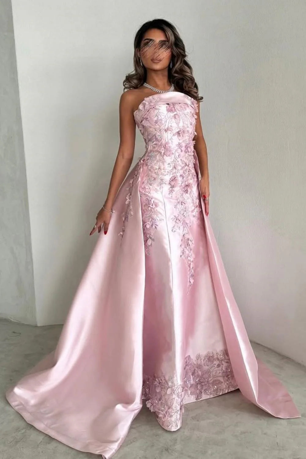 Luxurious A-Line Strapless Satin Pink Party Dress With Court Train Appliques AD113