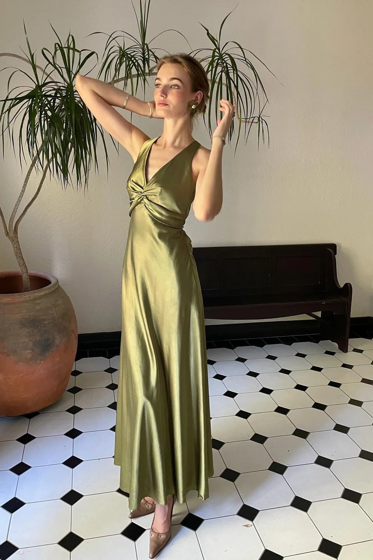 Chic Sheath Halter Neck Yellow Long Party Dress With Backless Bowknot AD115