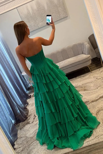 Emerald Green Sweetheart Corset Prom Dress With Tiered Ruffles And High Slit AD139
