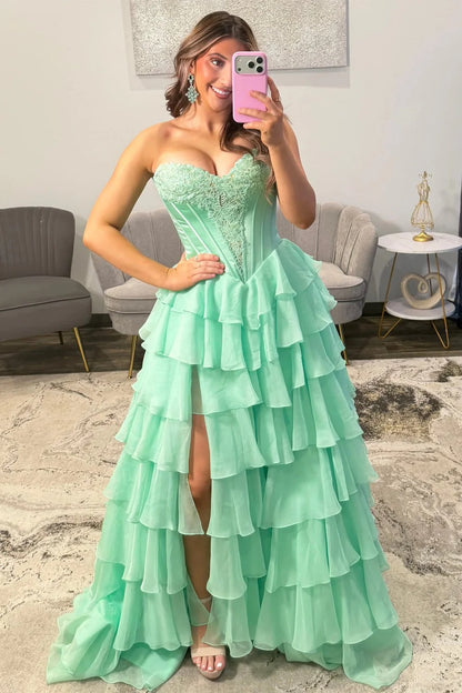 Emerald Green Sweetheart Corset Prom Dress With Tiered Ruffles And High Slit AD139
