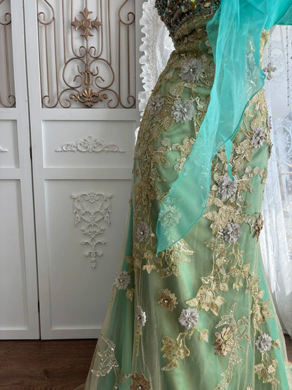 Vibrant Sage Green Spaghetti Straps Sweetheart Rhinestone Beaded Floral Appliqué Bow Mermaid Long Prom Dress AD1415