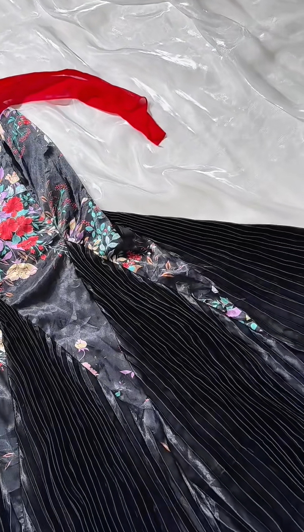 Gorgeous Black Floral Strapless Sweetheart Red Ribbon Pleated Mermaid Long Prom Dress AD1429