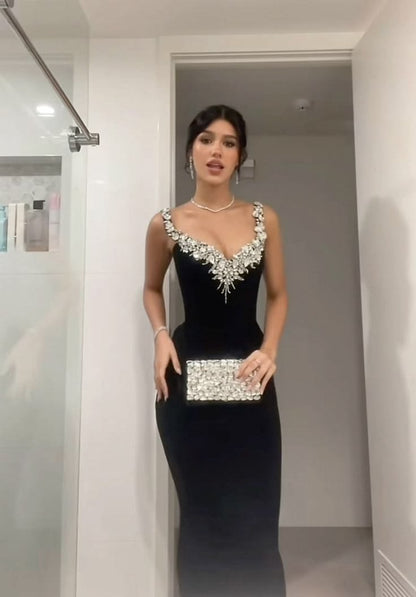 Glam Black V Neck Straps Rhinestone Beaded Long Mermaid Prom Dress AD1459