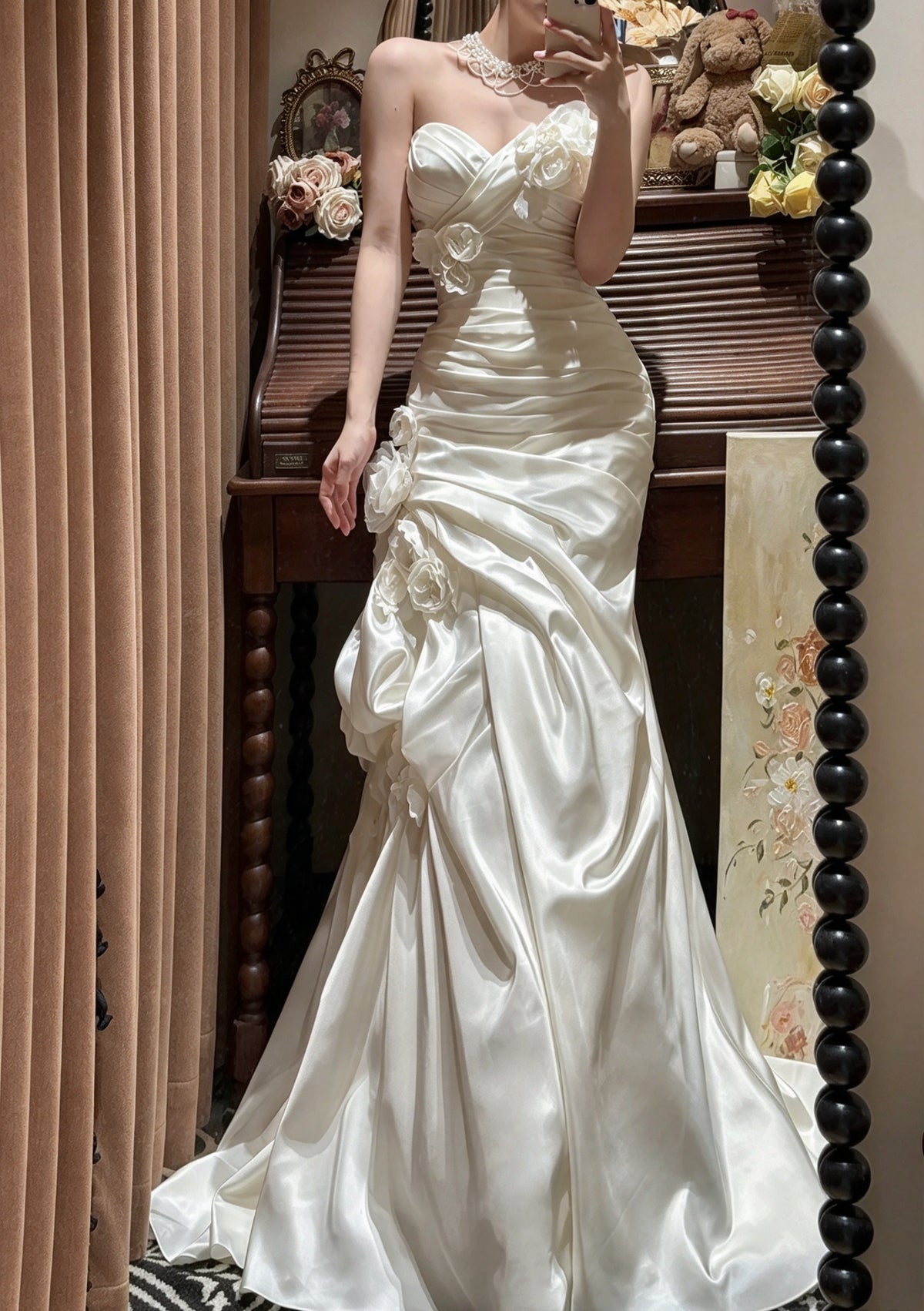 Luxury Ivory Strapless Sweetheart Ruched Satin 3D Floral Beaded Mermaid Long Prom Dress Wedding Dress AD1475