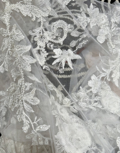 Glam Ivory Scoop Neck Strap Lace Appliqué Sheer Mermaid Long Prom Dress Wedding Dress AD1477
