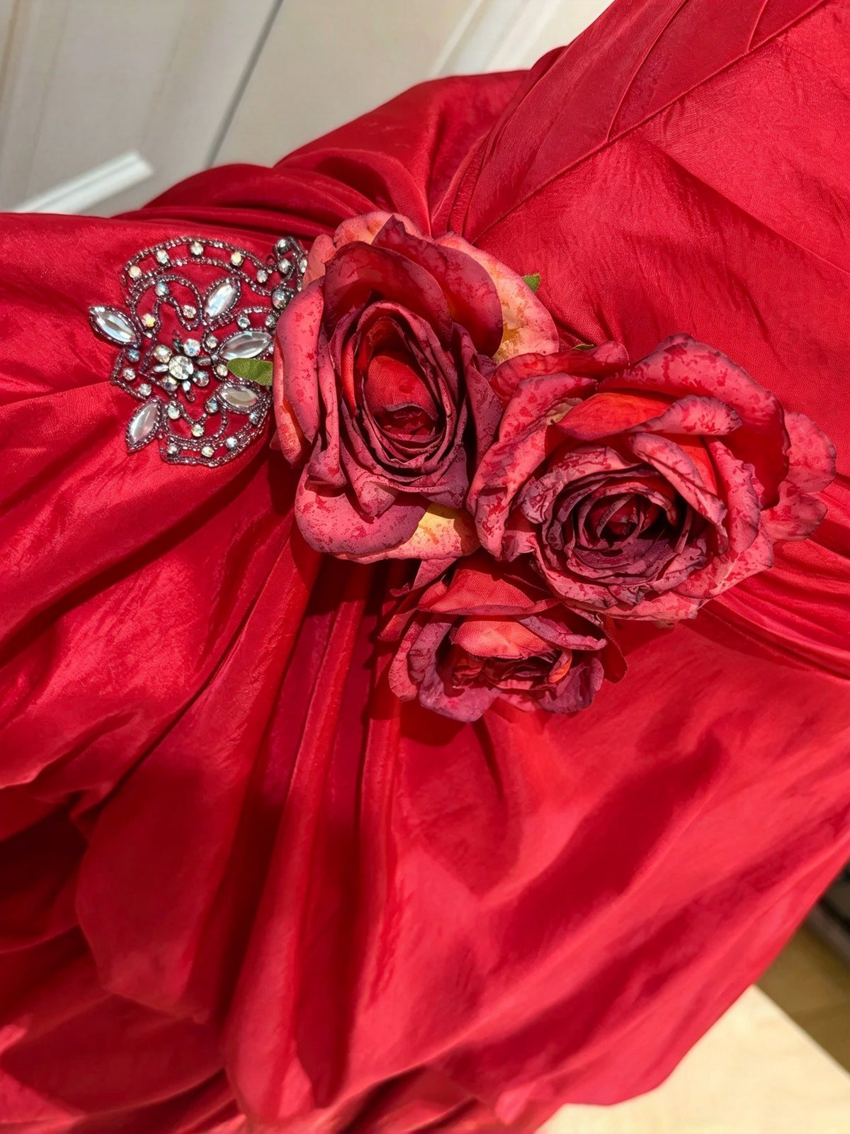 Chic Red Strapless Sweetheart Ruched Satin 3D Floral Beaded Mermaid Long Prom Dress AD1483