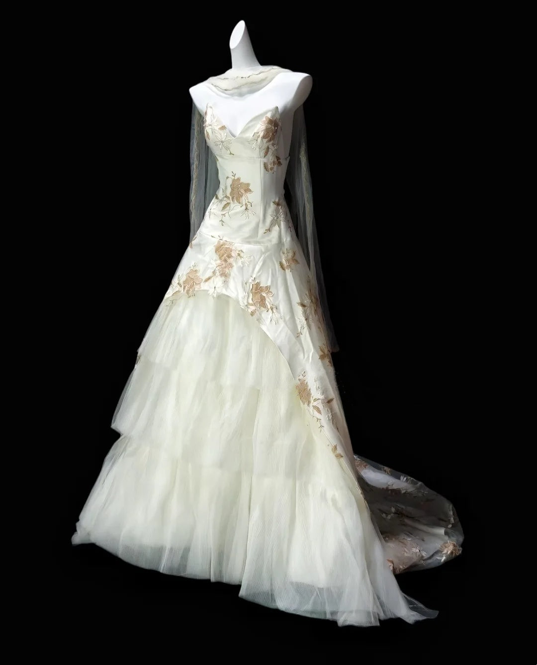 Elegant Ivory Strapless V-Neck Gold Floral Embroidery A Line Long Prom Dress Birthday Dress AD1544