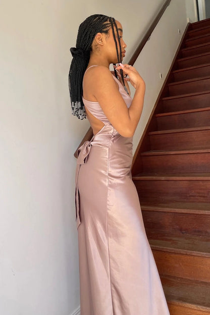 Elegant Mermaid Satin V Neck Prom Dress With Ruched Bodice AD189