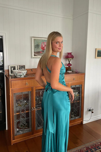 Elegant Mermaid Satin V Neck Prom Dress With Ruched Bodice AD189