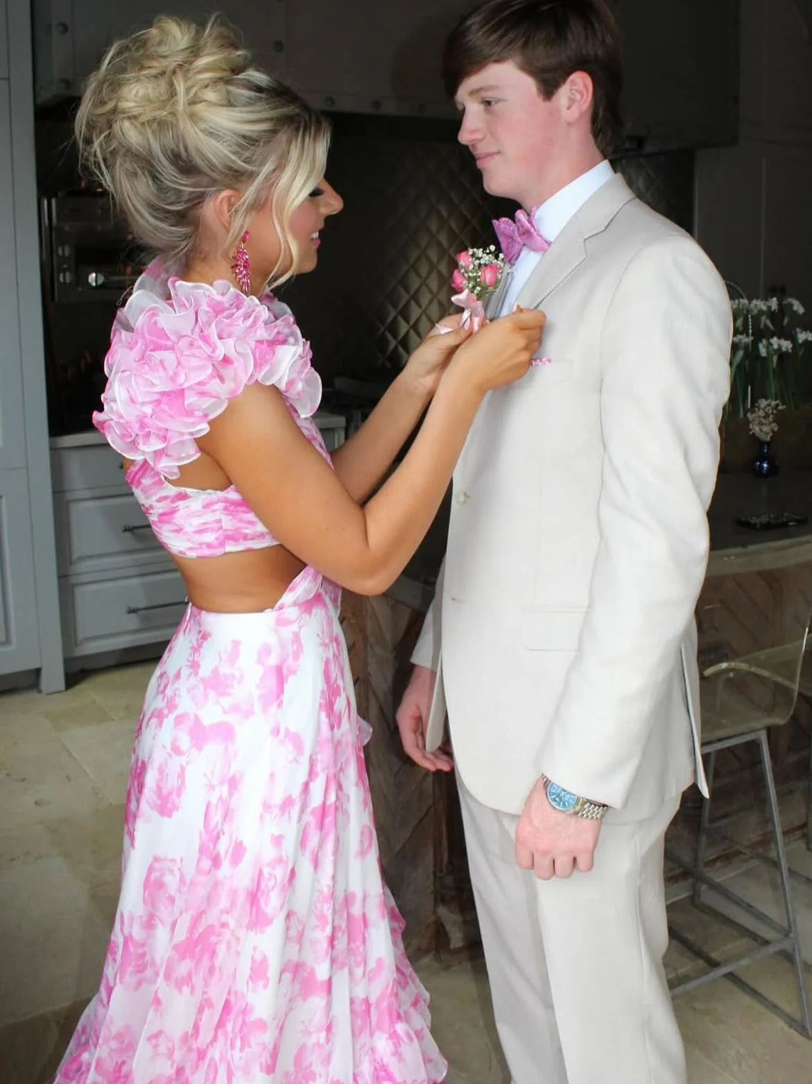 Stunning Printed Chiffon Prom Dress With V Neck Waist Hollow And Tiered A Line Design AD196