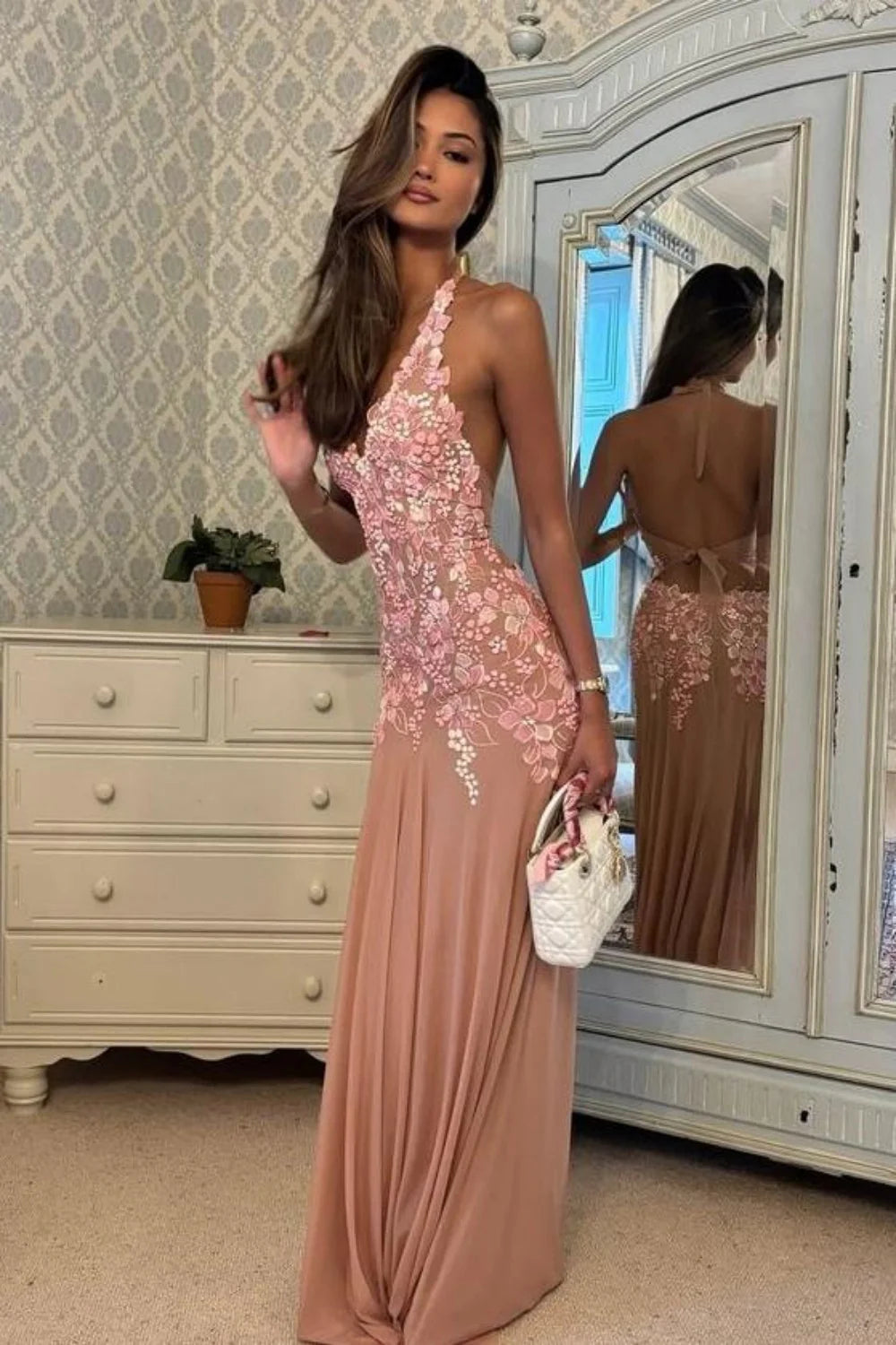 Romantic Pink Halter Neck Tie Back Prom Dress With 3D Floral Lace Appliqué AD206