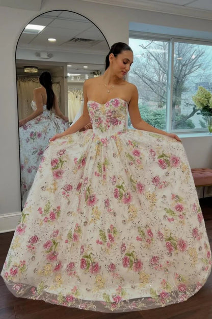 Romantic Floral Strapless Ball Gown Prom Dress With Embroidered Tulle And Full Skirt AD224