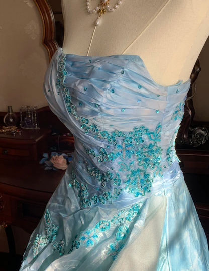 Fairy Tale Light Blue Strapless Tiered Tulle Ball Gown With Beaded Floral Applique Sweet 16 Formal Prom Dress AD238