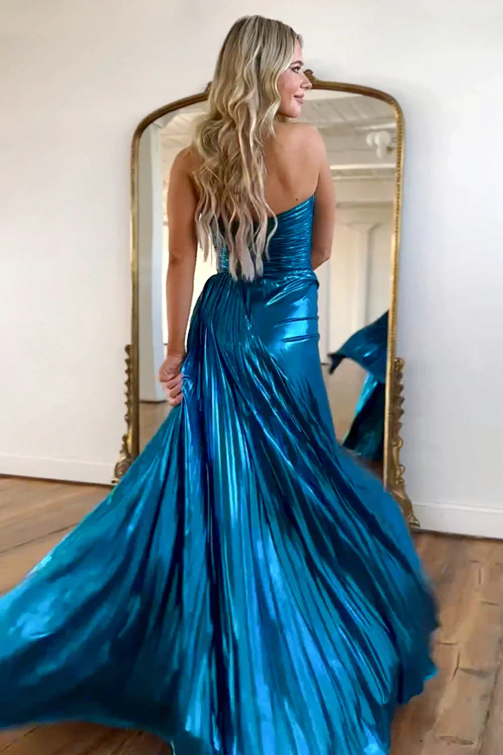 Peacock Blue Metallic A-Line Prom Dress With Sweetheart Neckline And Slit AD313