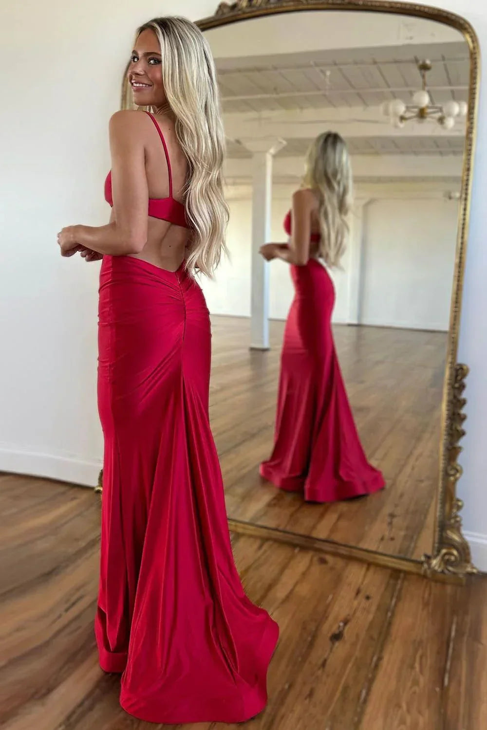 Fashion Mermaid Spaghetti Straps Red Long Prom Dress With Open Back AD343