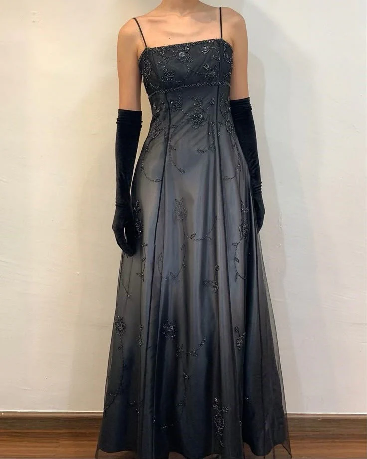Vintage Lavender A‑Line Spaghetti Straps Prom Dress With Sheer Tulle & Floral Beaded Detail AD463