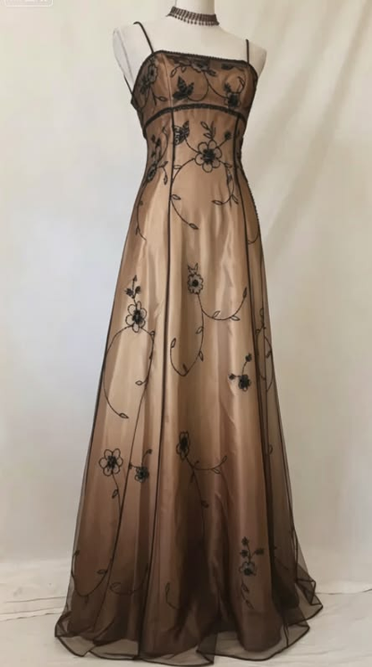 Vintage Lavender A‑Line Spaghetti Straps Prom Dress With Sheer Tulle & Floral Beaded Detail AD463