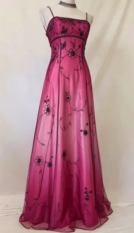 Vintage Lavender A‑Line Spaghetti Straps Prom Dress With Sheer Tulle & Floral Beaded Detail AD463