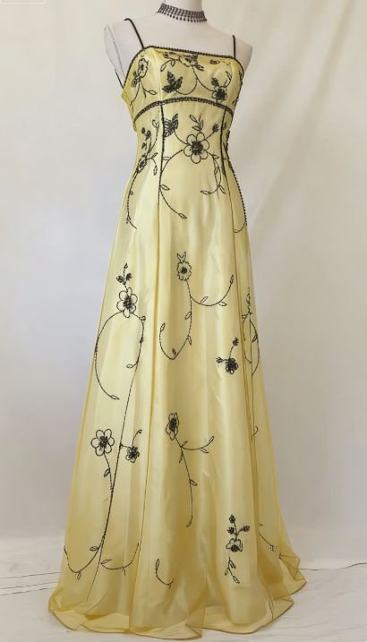 Vintage Lavender A‑Line Spaghetti Straps Prom Dress With Sheer Tulle & Floral Beaded Detail AD463