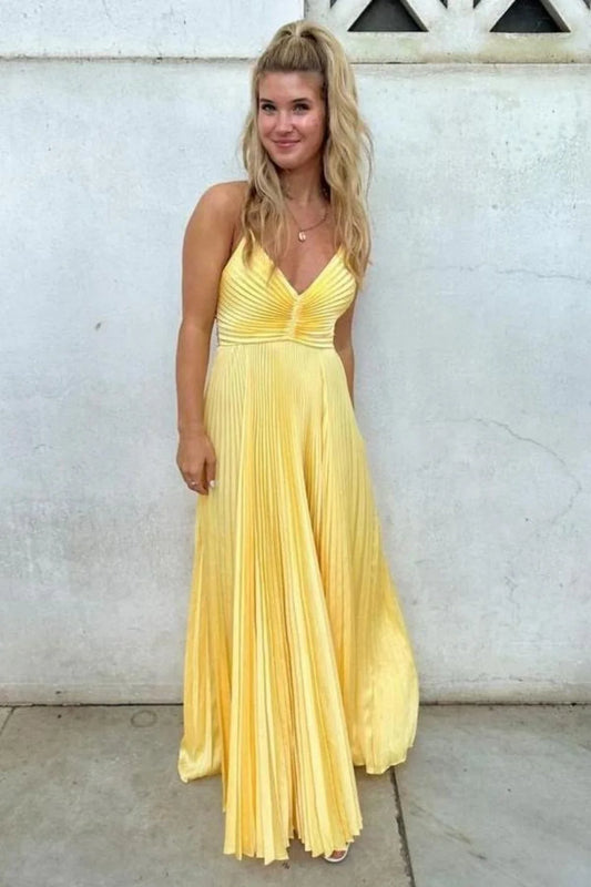 Classic Yellow A-Line Spaghetti Straps Prom Dress With Pleated Skirt AD473