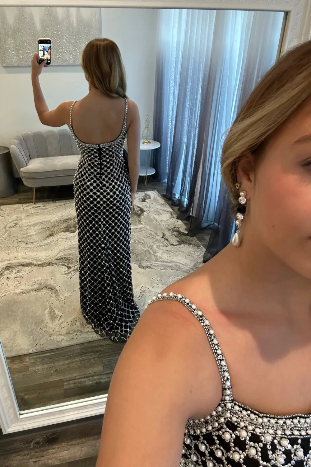 Luxury Black Pearls Spaghetti Straps Prom Dress With Statement Bow And High Slit AD527