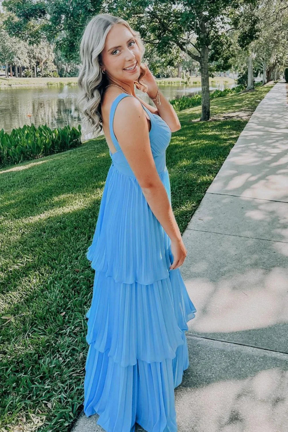 Beautiful A Line Straps Blue Long Prom Dress With Tiered Pleated Chiffon Skirt AD583