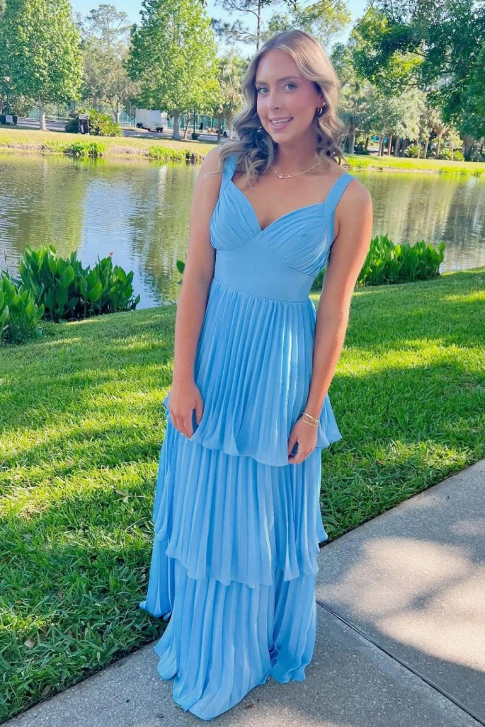 Beautiful A Line Straps Blue Long Prom Dress With Tiered Pleated Chiffon Skirt AD583