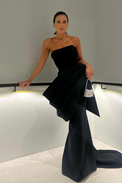 Elegant Strapless Black Mermaid Gown With Statement Draping AD622