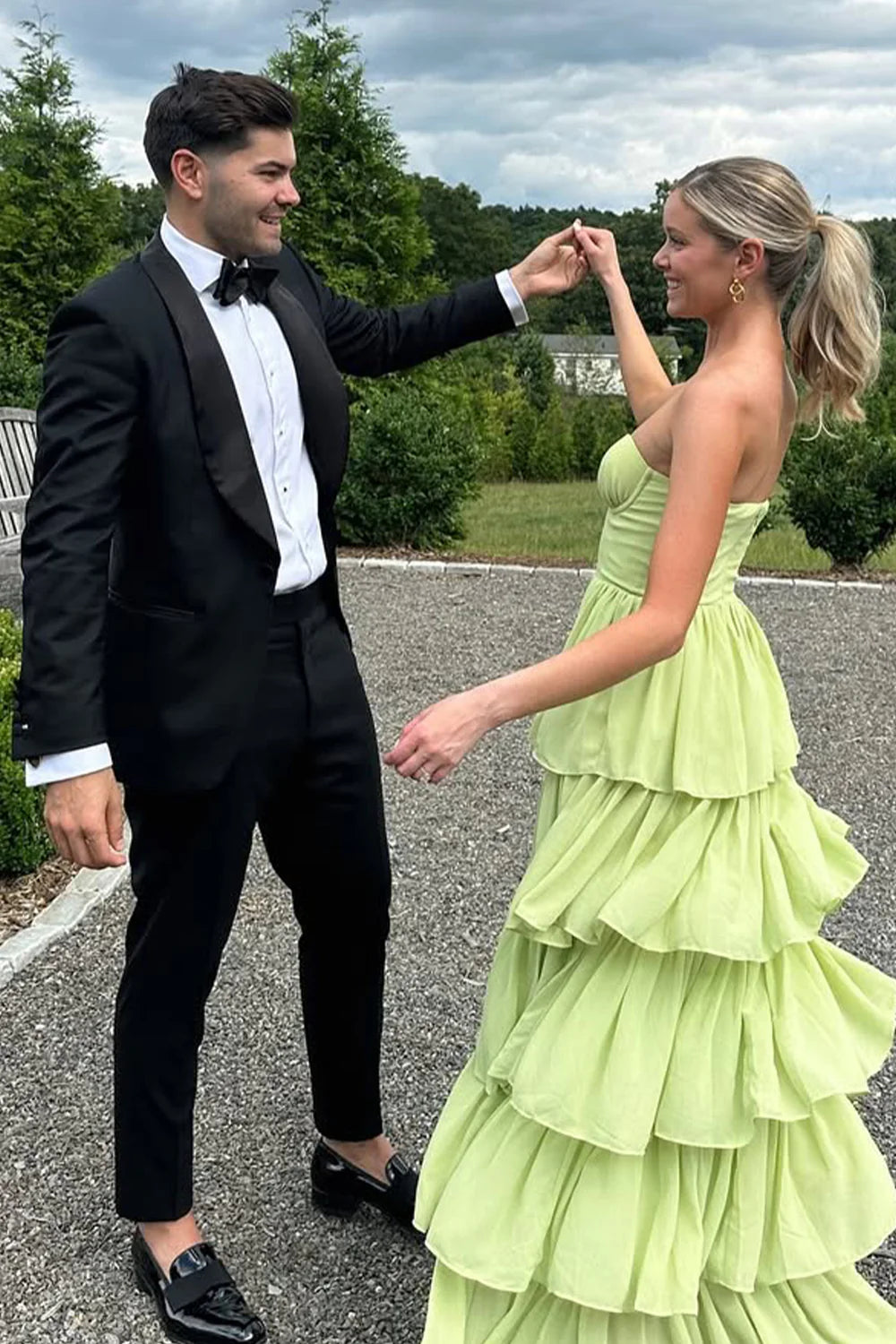 Sweetheart Light Green Layered Ruffle Evening Dress With Slit AD635