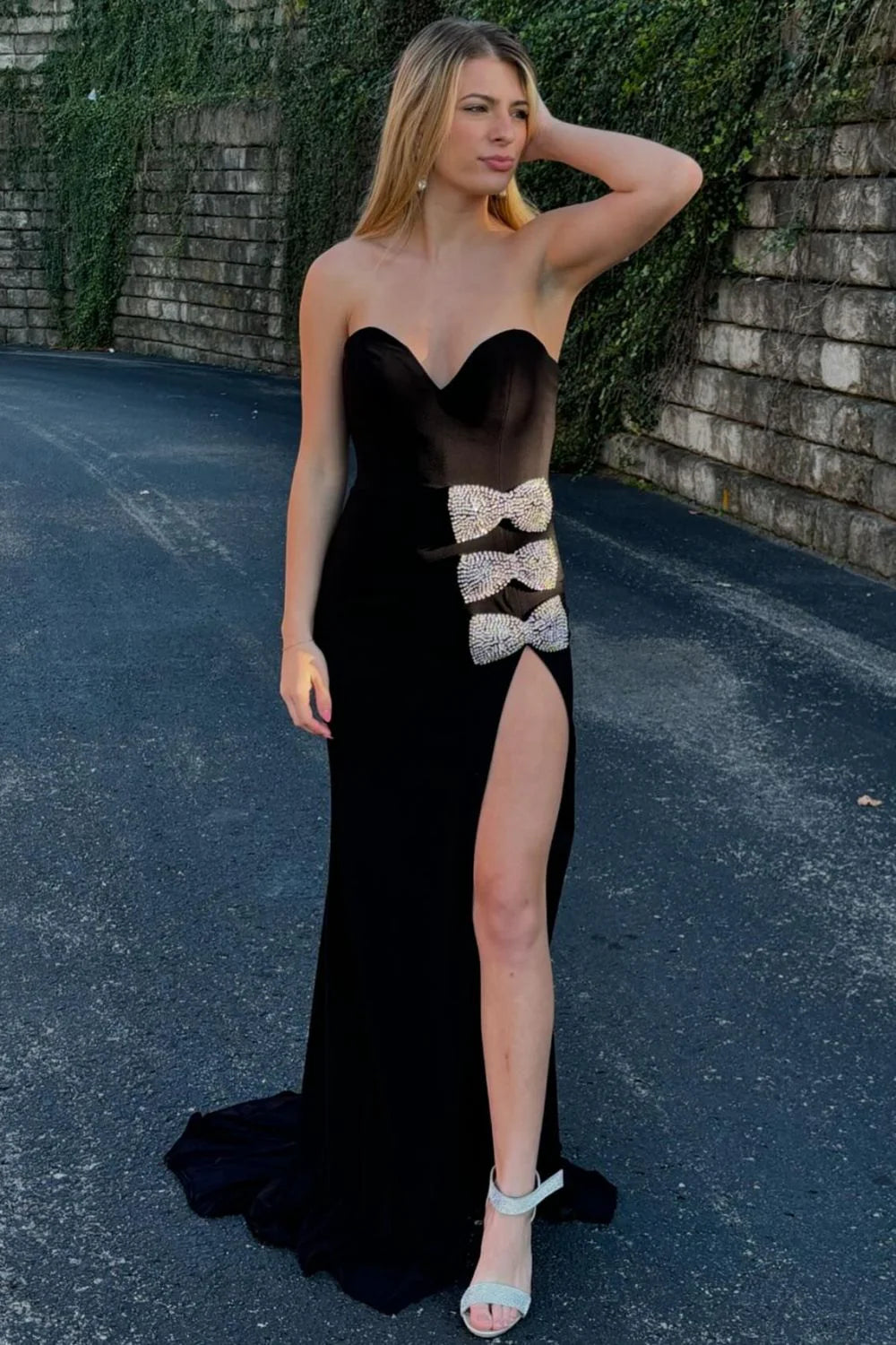 Trendy Mermaid Sweetheart Black Long Prom Dress With Bowknot Split Front AD742