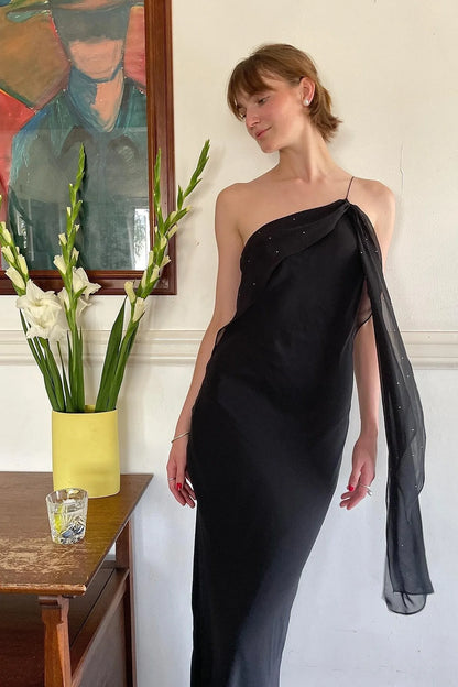 Chic Sheath One Shoulder Black Floor Length Party Dress With Ruffles AD797