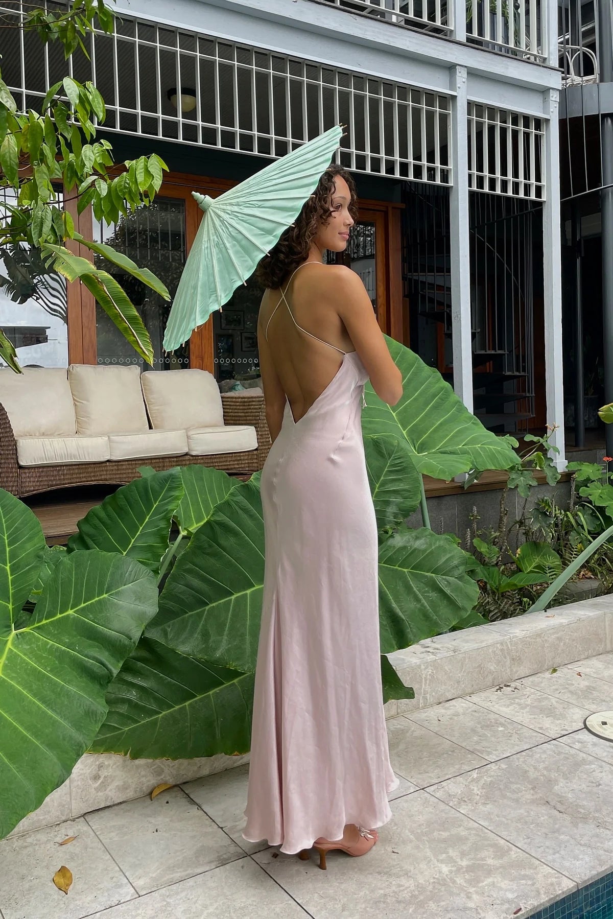 Chic Sheath Spaghetti Straps Light Pink Long Party Dress With Backless AD804