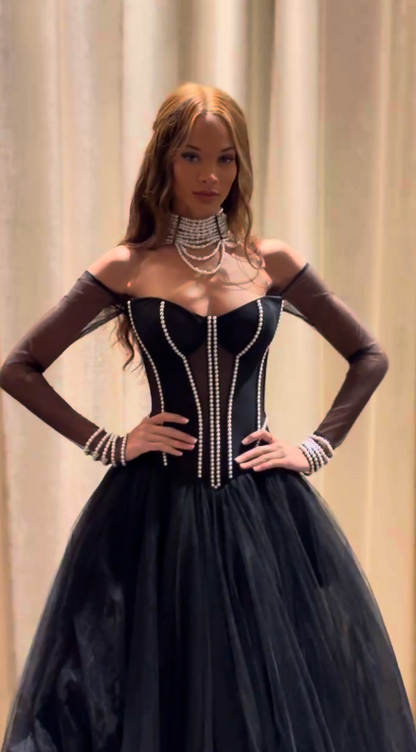 Luxurious Black Tulle Strapless Ball gown With Pearls Corset Bodice Prom Dress AD816