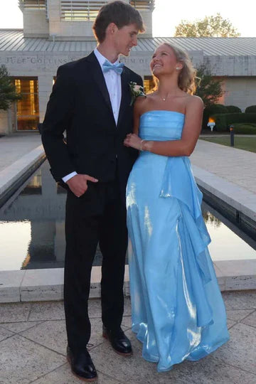 Fashion A-Line Pleated Strapless Split Party Prom Dress With Layered Ruffle Detail AD820