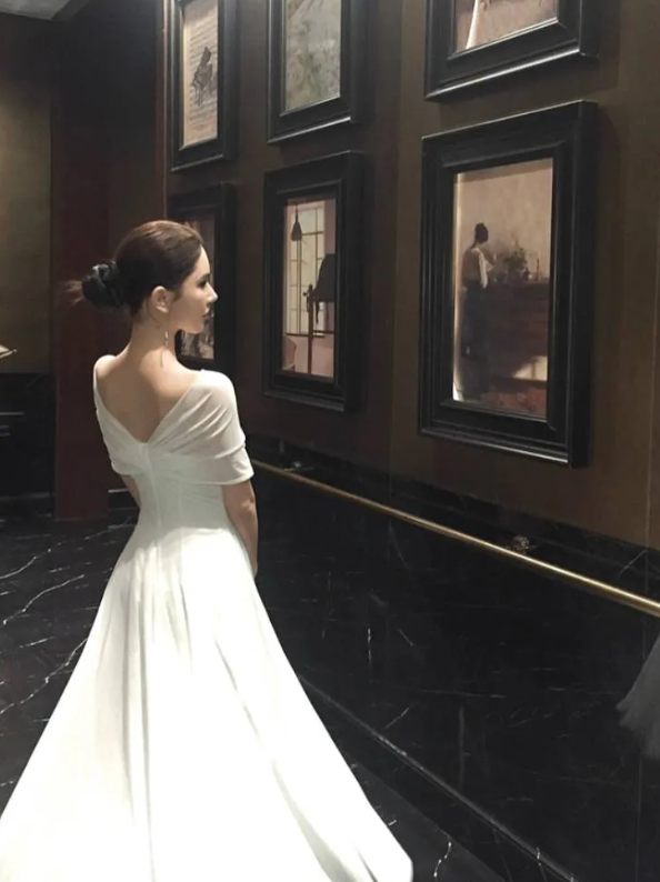 Classic White Off‑The‑Shoulder A‑Line Prom Dress With Ruched Bodice & Rhinestone Brooch Detail AD838