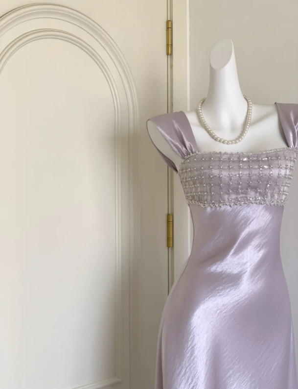 Elegant Lilac Square Neckline Sheath Prom Dress With Beaded Embellished Bust AD840