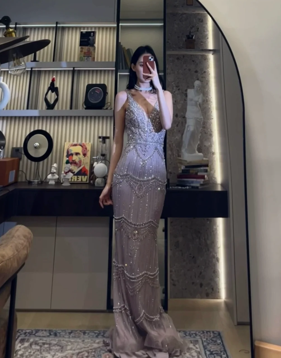 Luxurious Lilac V-Neck Straps Beaded Mermaid Prom Dress AD859