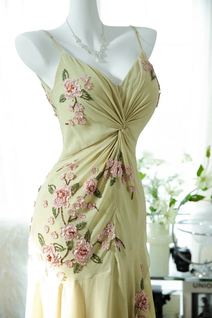 Elegant Yellow Spaghetti Straps Bodycon Floral Applique Prom Dress AD867