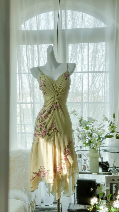 Elegant Yellow Spaghetti Straps Bodycon Floral Applique Prom Dress AD867