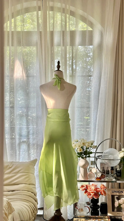 Vibrant Green Halter V‑Neck Sheath Beaded Prom Dress With Asymmetric Ruffle Hem AD869