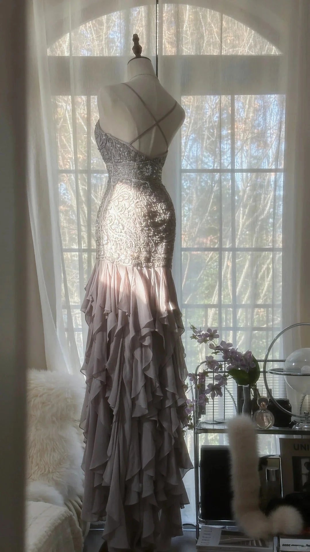 Elegant Lavender Grey Spaghetti Straps Mermaid Prom Dress With Beaded Applique & High‑Slit Ruffle Hem AD871