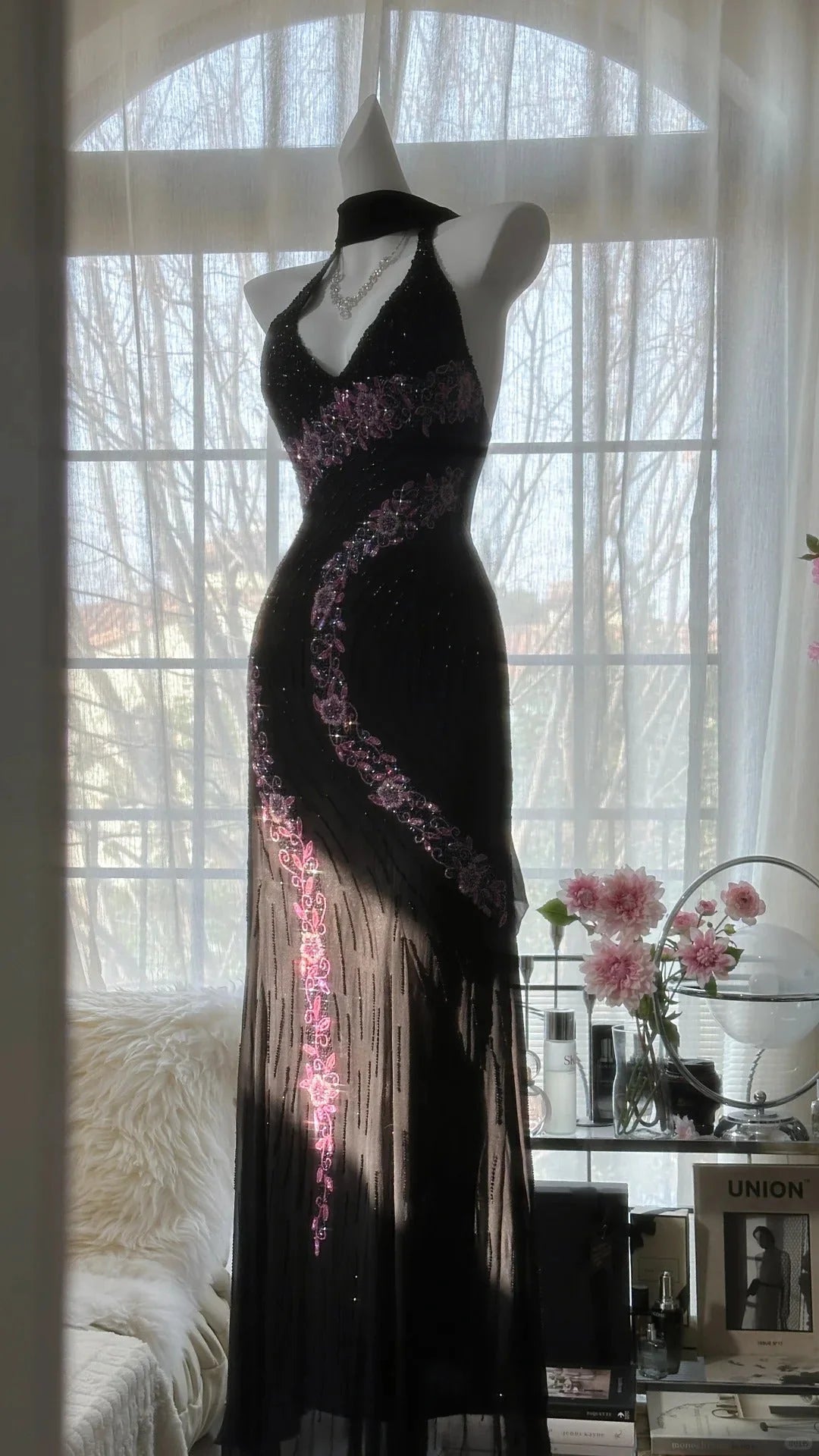 Vintage Black Halter V Neck Pink Floral Beading Long Chiffon Mermaid Prom Dress AD879