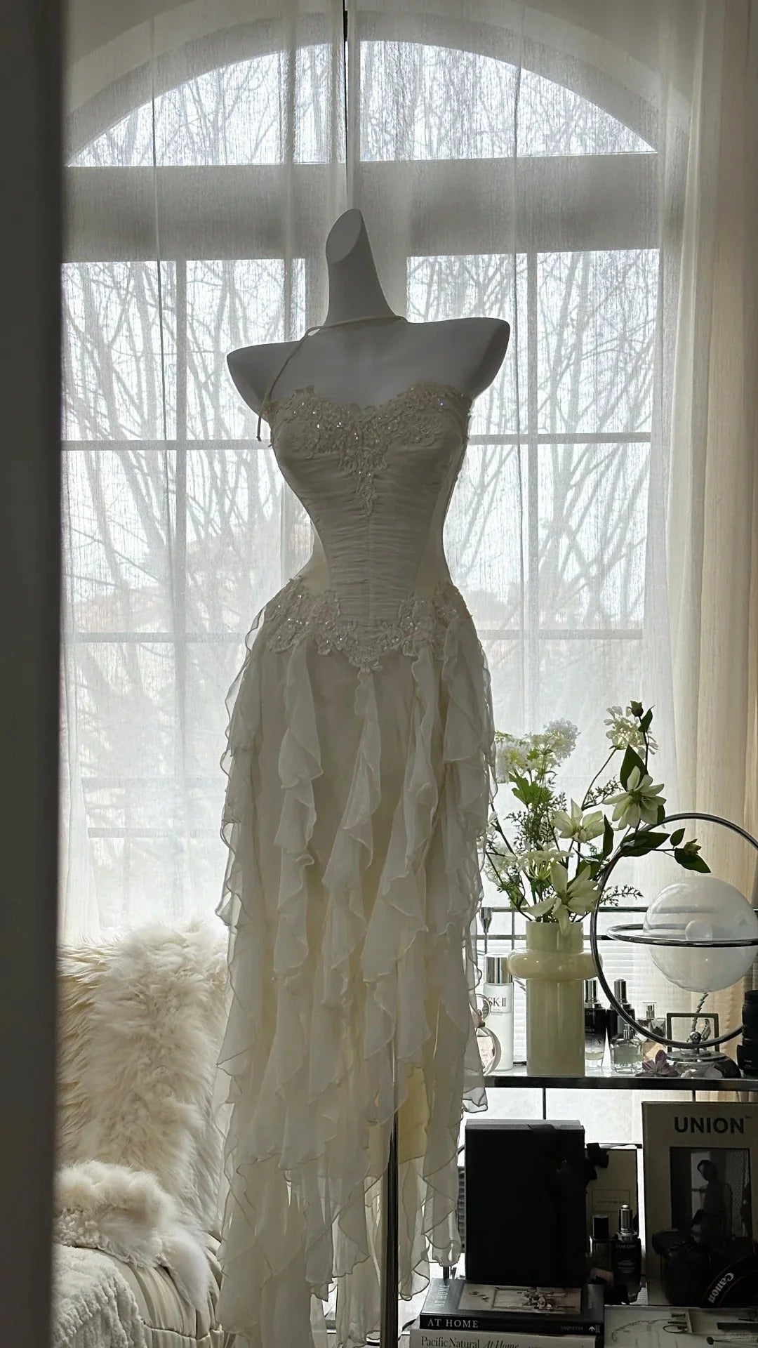 Romantic Ivory Sweetheart Neck Lace Applique Mermaid Prom Dress With Tiered Ruffle Chiffon Skirt AD882
