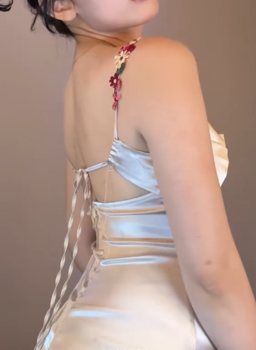 Romantic Champagne Floral Neck Spaghetti Strap Satin Mermaid Long Prom Dress AD902