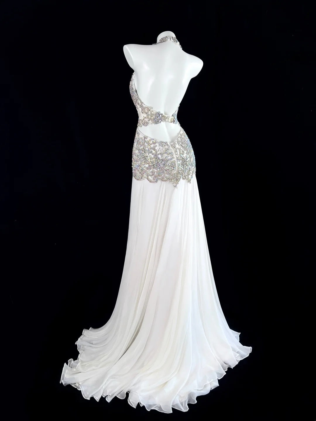 Glam White Halter V Neck Open Back Beaded Chiffon A Line Long Prom Dress With Sweep Train AD911