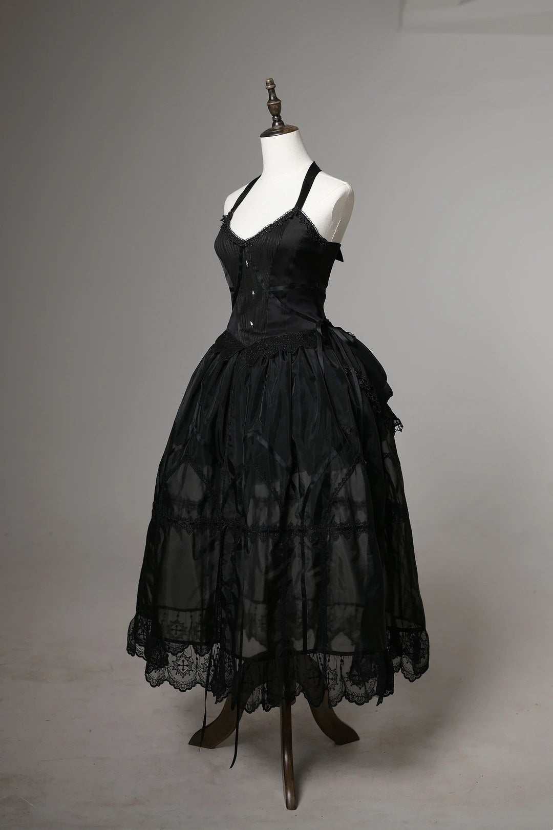 Dark Vintage Black V Neck Halter Bow Back Lace Trim Satin Bodice A Line Long Prom Dress With Metal Embellished AD913