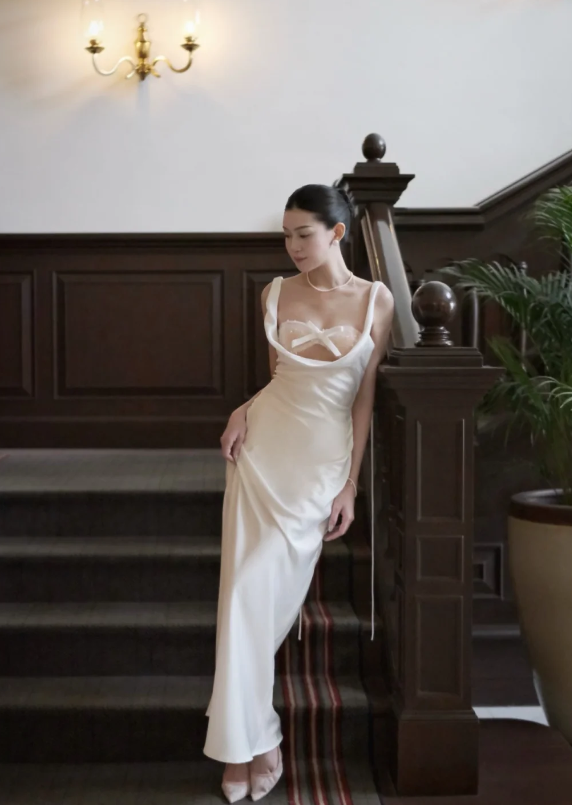 Romantic White Draped Satin Sweetheart Neckline Sheath Long Prom Dress With Bow Detail And Draped Back Strap AD931